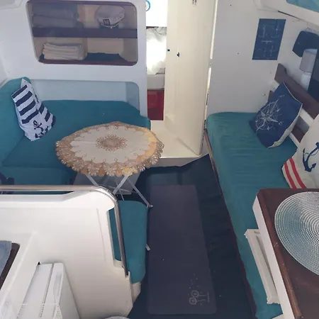 보트호텔 Navegar No Douro - Navegacao E Turismo Unipessoal, Lda