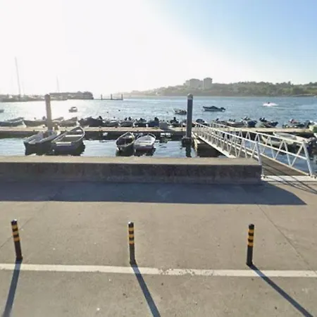 보트호텔 Navegar No Douro - Navegacao E Turismo Unipessoal, Lda
