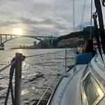 Botel Navegar No Douro - Navegacao E Turismo Unipessoal, Lda