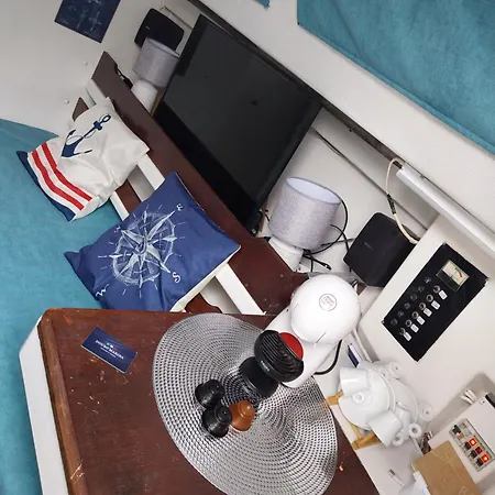 Navegar No Douro - Navegacao E Turismo Unipessoal, Lda Hotel en barco Vila Nova de Gaia