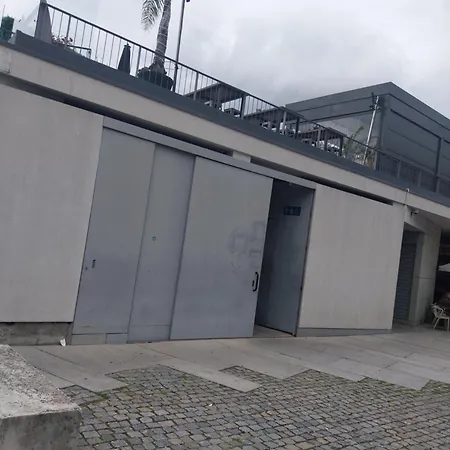 Navegar No Douro - Navegacao E Turismo Unipessoal, Lda * Вила-Нова-ди-Гая