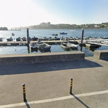 Hotel en barco Navegar No Douro - Navegacao E Turismo Unipessoal, Lda Vila Nova de Gaia
