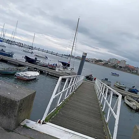 Botel Navegar No Douro - Navegacao E Turismo Unipessoal, Lda