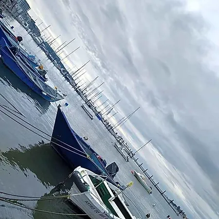Navegar No Douro - Navegacao E Turismo Unipessoal, Lda Botel Vila Nova de Gaia