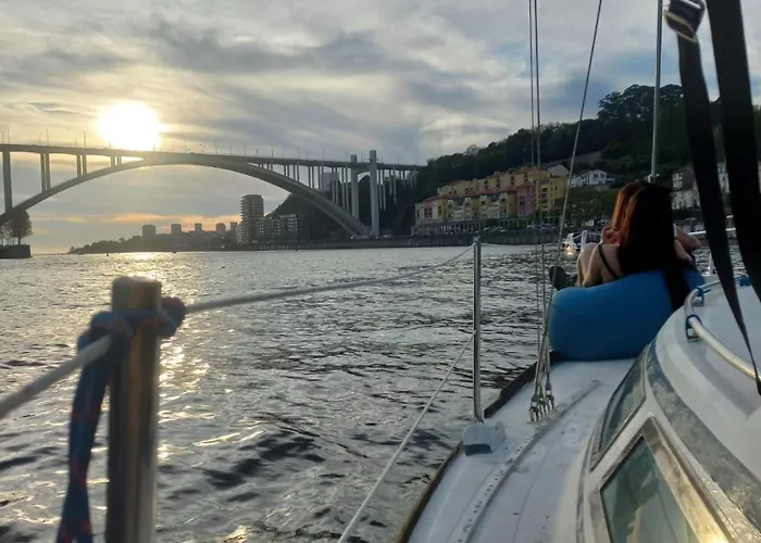 Πλωτό κατάλυμα Navegar No Douro - Navegacao E Turismo Unipessoal, Lda