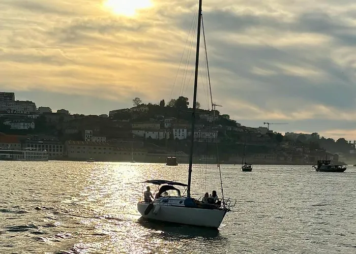 ספינת מלון Navegar No Douro - Navegacao E Turismo Unipessoal, Lda וילה נובה דה גאיה