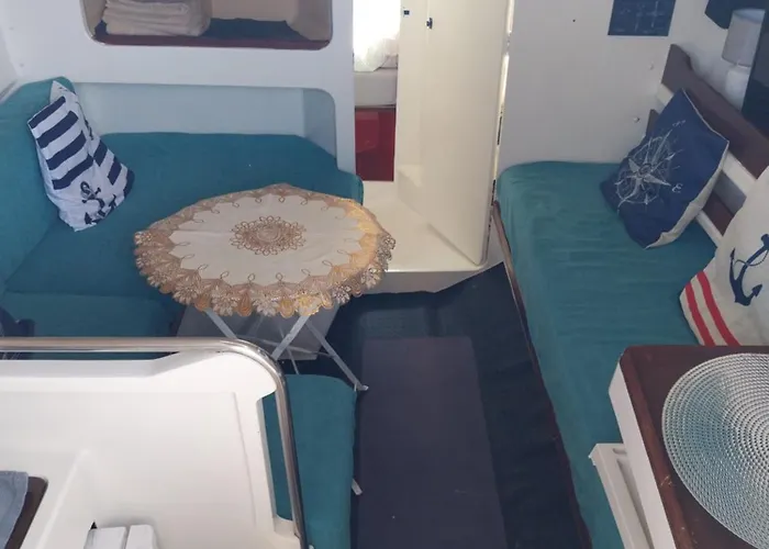 Botel Navegar No Douro - Navegacao E Turismo Unipessoal, Lda